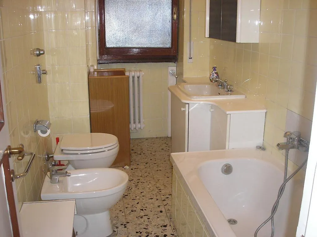 B&B Bayres House Milan