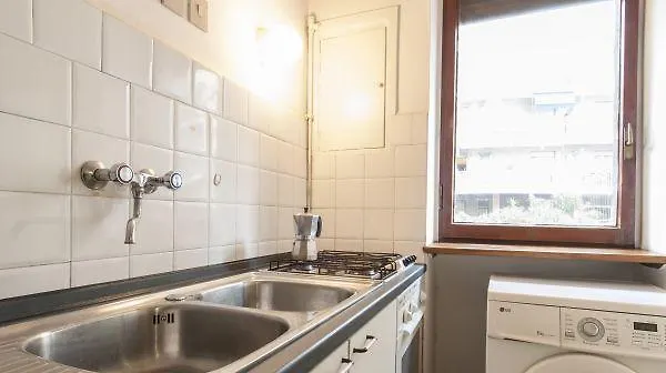 Apartment B&B Bayres House Milan