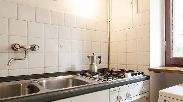 B&B Bayres House Milan Apartment